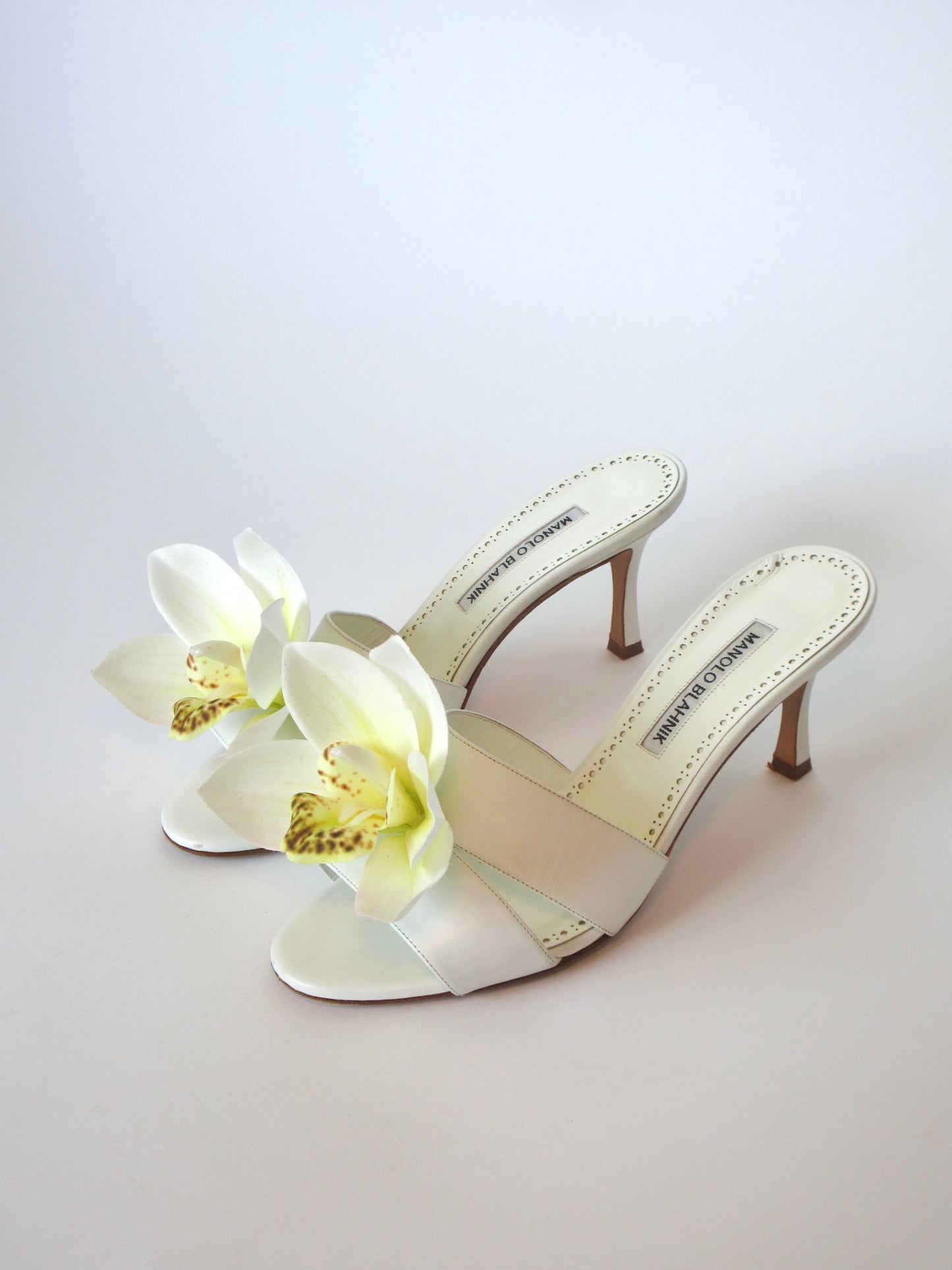 Reworked Upcycled Manolo Blahnik White Orchid Heels